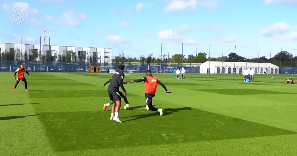 Revivez le meilleur de l'entraînement du PSG cette semaine