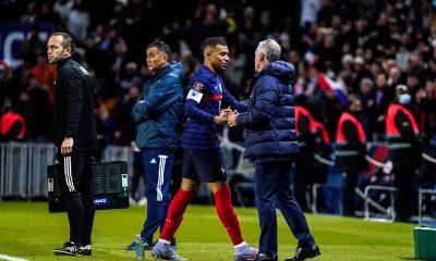 Deschamps dément avoir conseillé à Mbappé de quitter la Ligue 1