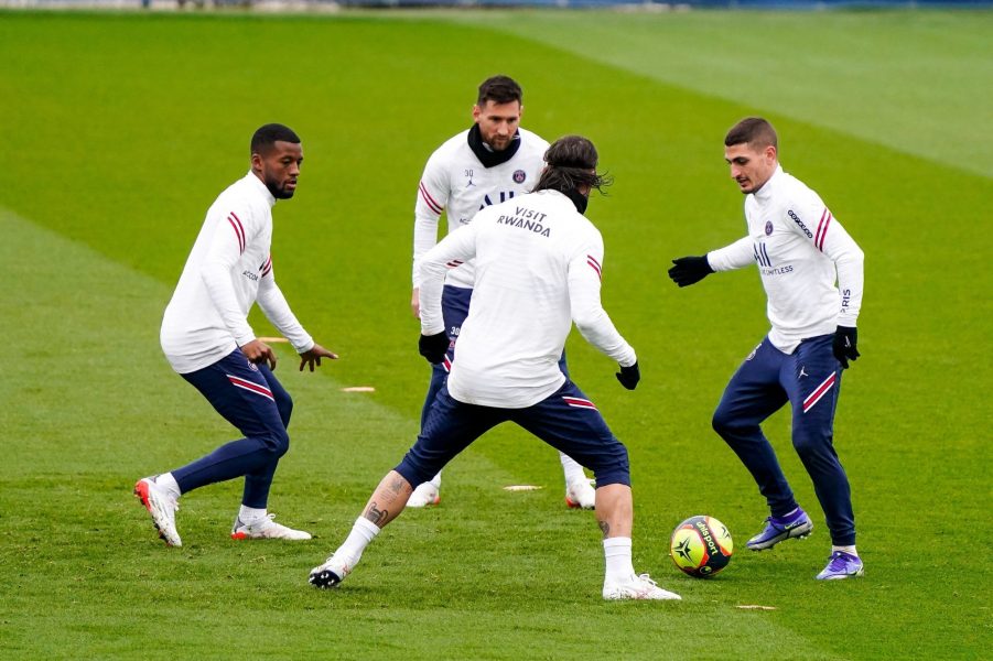 Wijnaldum a bien retrouvé l'entraînement collectif du PSG ce jeudi