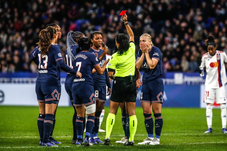 carton rouge psg feminines