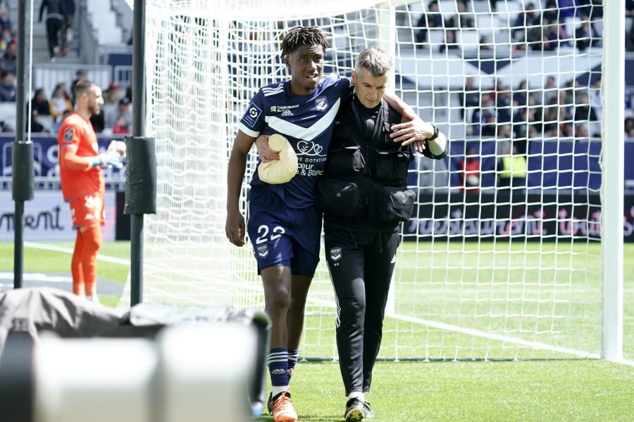 Pembélé annonce qu'il souffre d'une blessure aux ligaments croisés