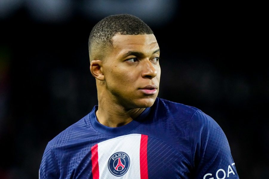 PSG réaction rumeur contrat Mbappé