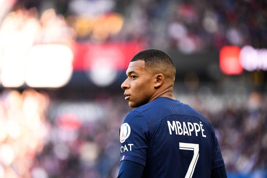 Ronaldo encense Mbappé, le successeur de Messi et CR7