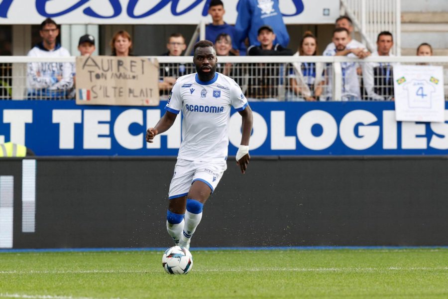 PSG/Auxerre - Lassine Sinayoko «On va essayer d'oublier ça»