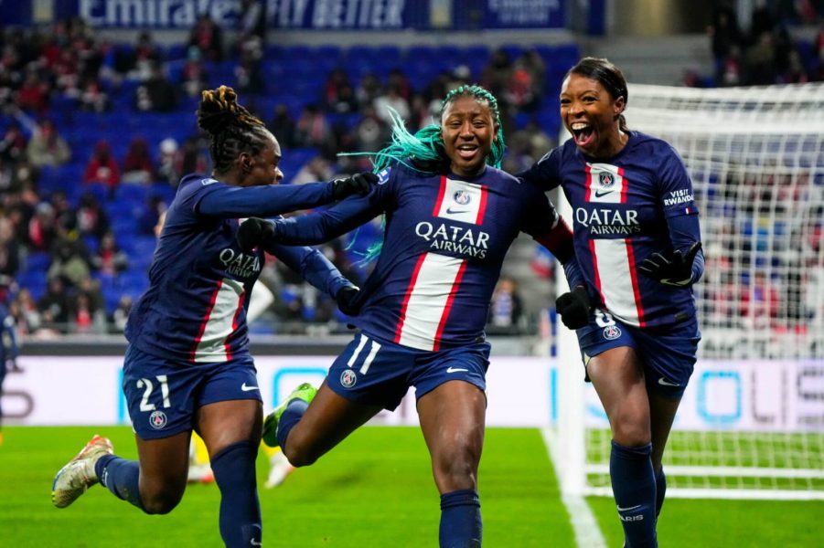 Lyon/PSG - Revivez la victoire et le but de Diani auprès des Parisiennes