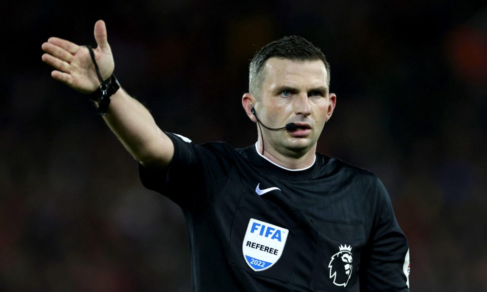 PSG/Bayern - Michael Oliver arbitre du match, très peu de cartons !