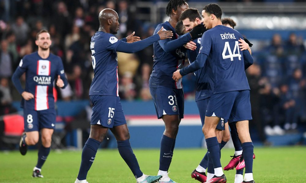 PSG/Toulouse - Revivez la victoire et les buts auprès des joueurs