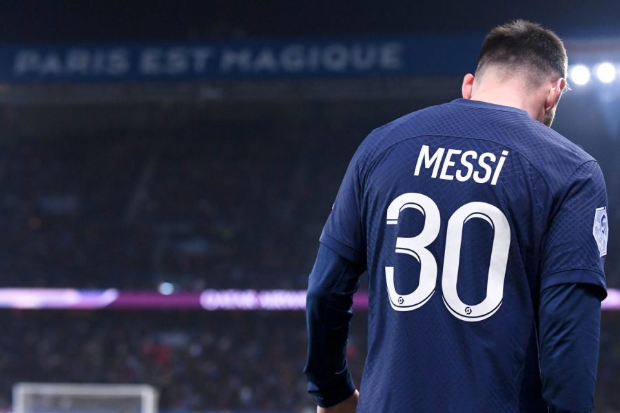 Messi sanctionné par le PSG, Micoud est en colère