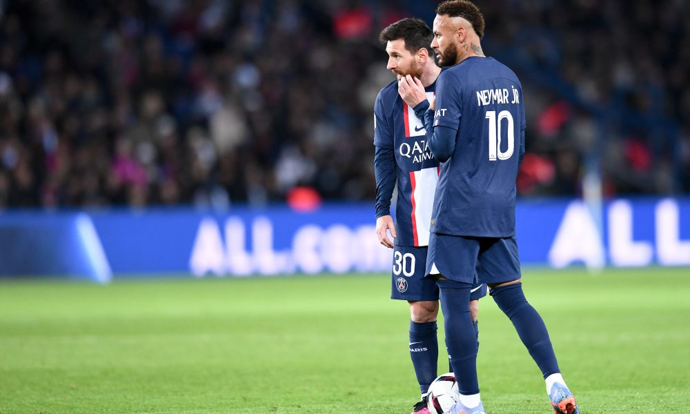 Revue de presse : Mbappé seul roi, Messi et Neymar out ? Huis clos partiel à venir