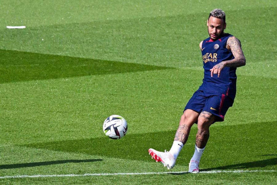 Neymar a participé à tout l'entraînement du PSG ce dimanche