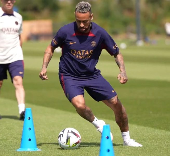 Neymar et Mukiele sur le terrain, revivez l'entraînement du PSG