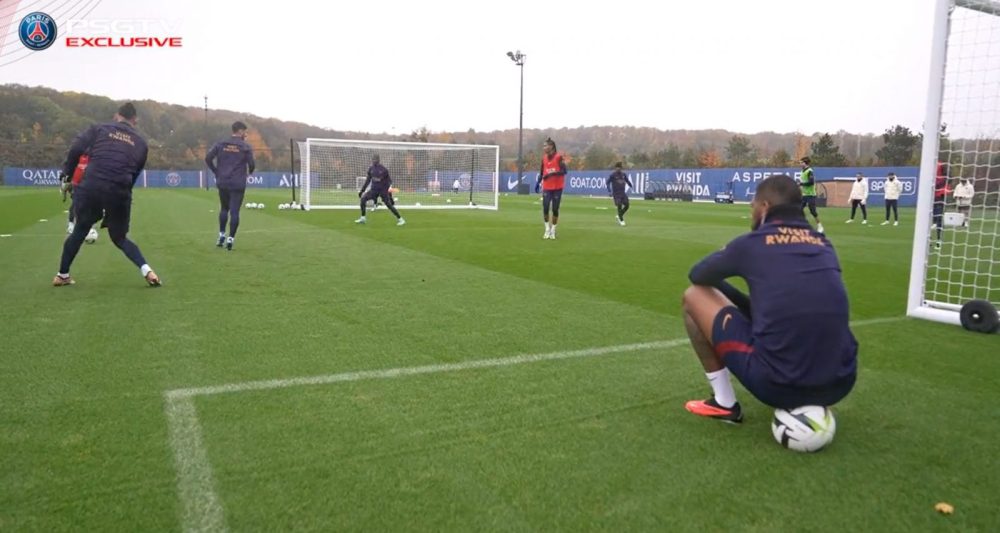 Revivez la séance d'entraînement du PSG auprès de Kimpembe