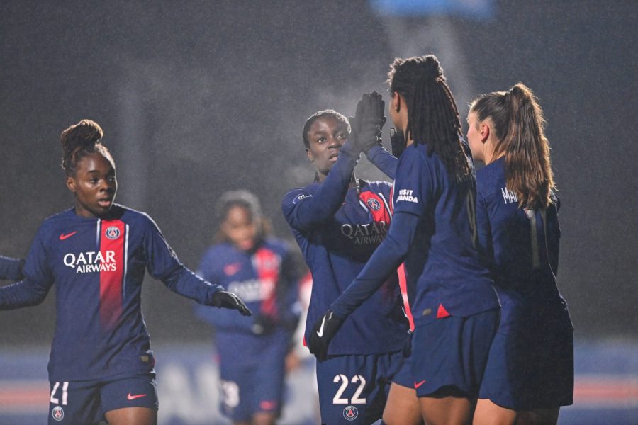 Résumé PSG/Saint-Etienne en vidéo (2-1), les Parisiennes passent de peu !