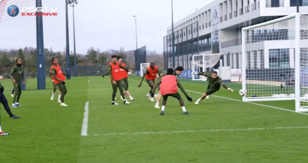 PSG/Brest - Revivez des extraits de l'entraînement auprès des Parisiens