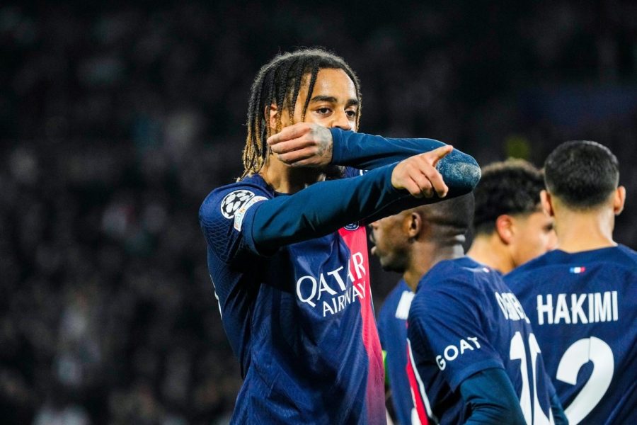 Barcola célèbre son but lors de PSG/Real Sociedad