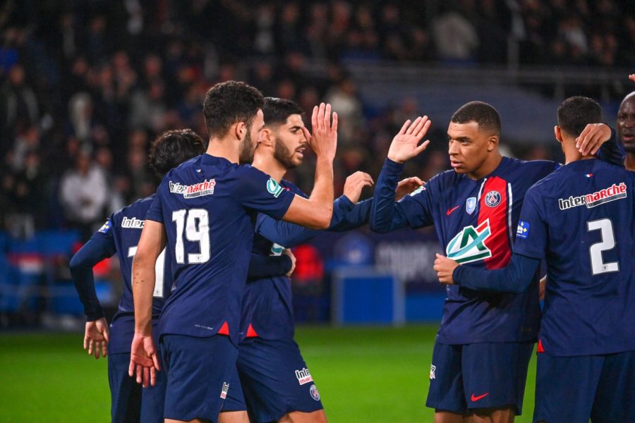 PS/Brest - Revivez la victoire et les buts auprès des joueurs parisiens