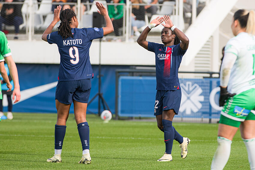 Résumé PSG/Saint-Etienne en vidéo (5-0), Paris qualifié en playoff !