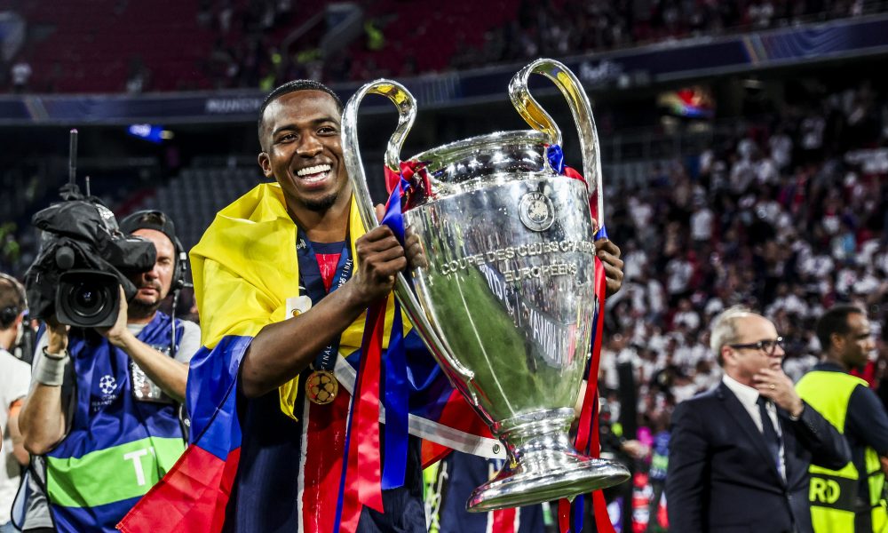 Mercato - Liverpool vise un joueur au PSG pour sa défense !