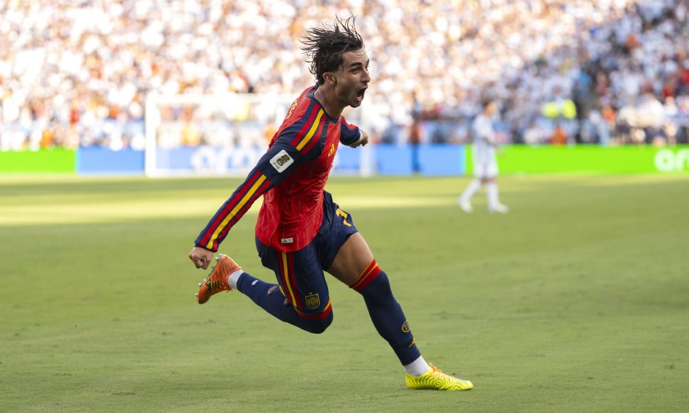 Officiel - Le num&eacute;ro de Torres au PSG d&eacute;voil&eacute; !