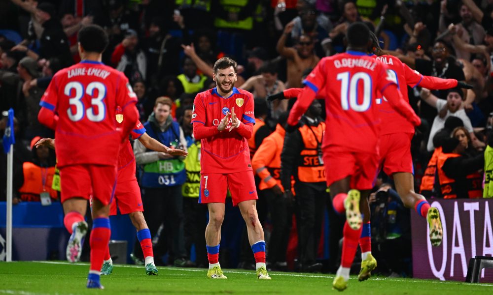 Chelsea/PSG – Kvaratskhelia tord le cou à une idée à son sujet
