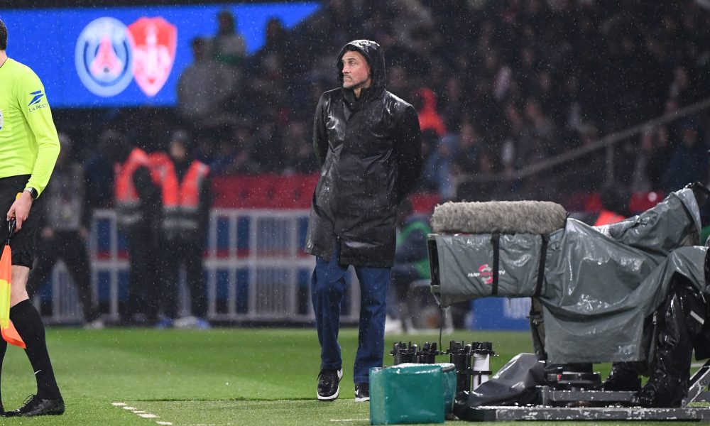 PSG/Brest – Luis Enrique avoue « c’est difficile d’avoir un entraîneur comme moi »