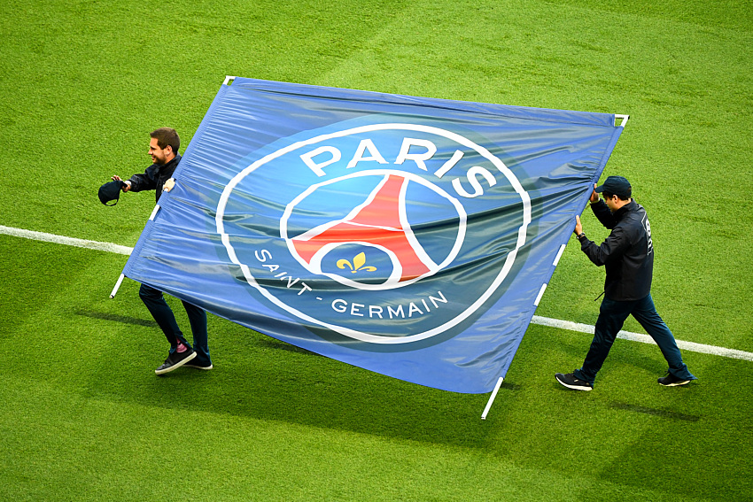 Officiel - Le PSG annonce 3 signatures !