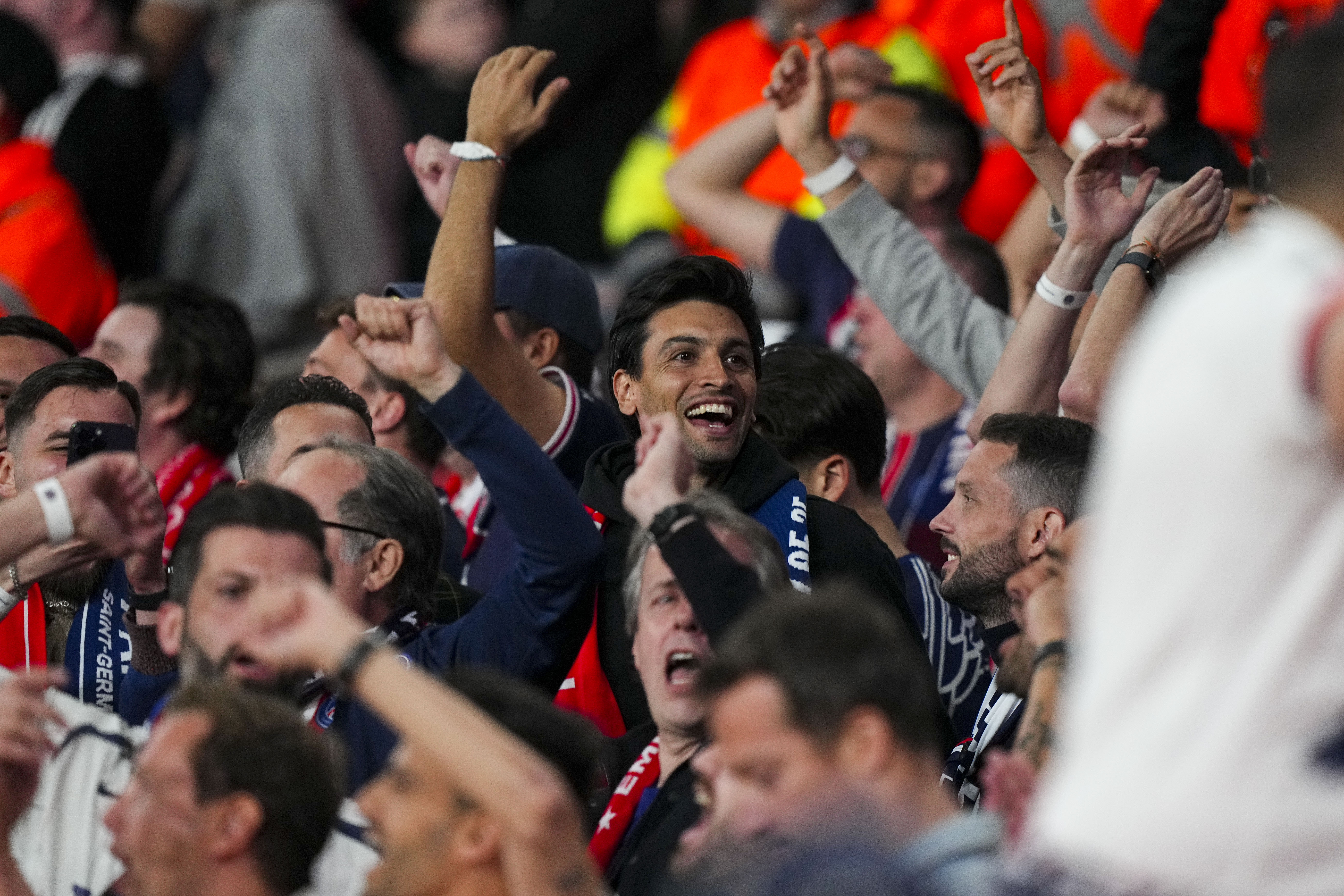 Arsenal/PSG - Pastore raconte son moment intense avec les supporters !