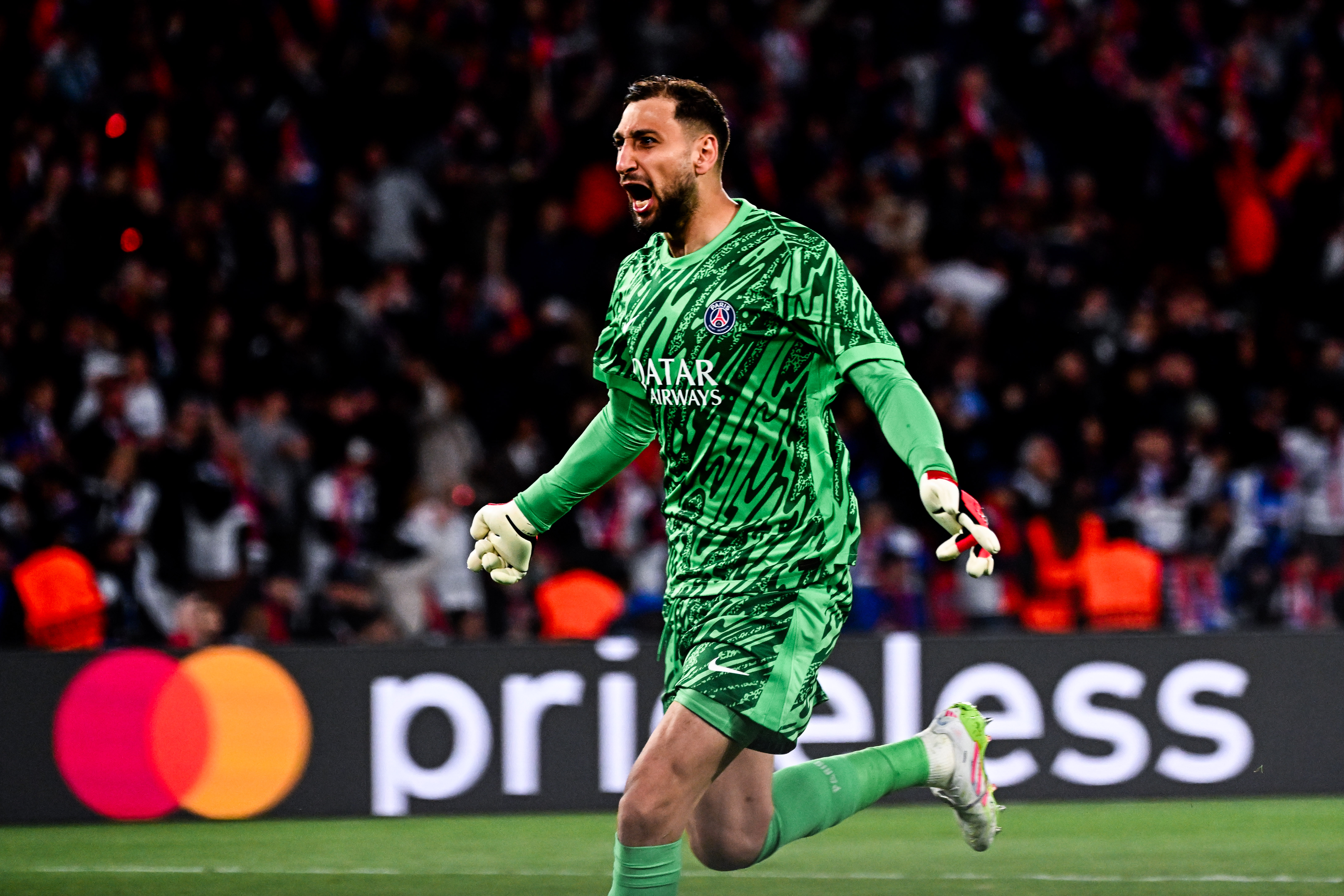 PSG/Arsenal - Donnarumma remercie presque Singo