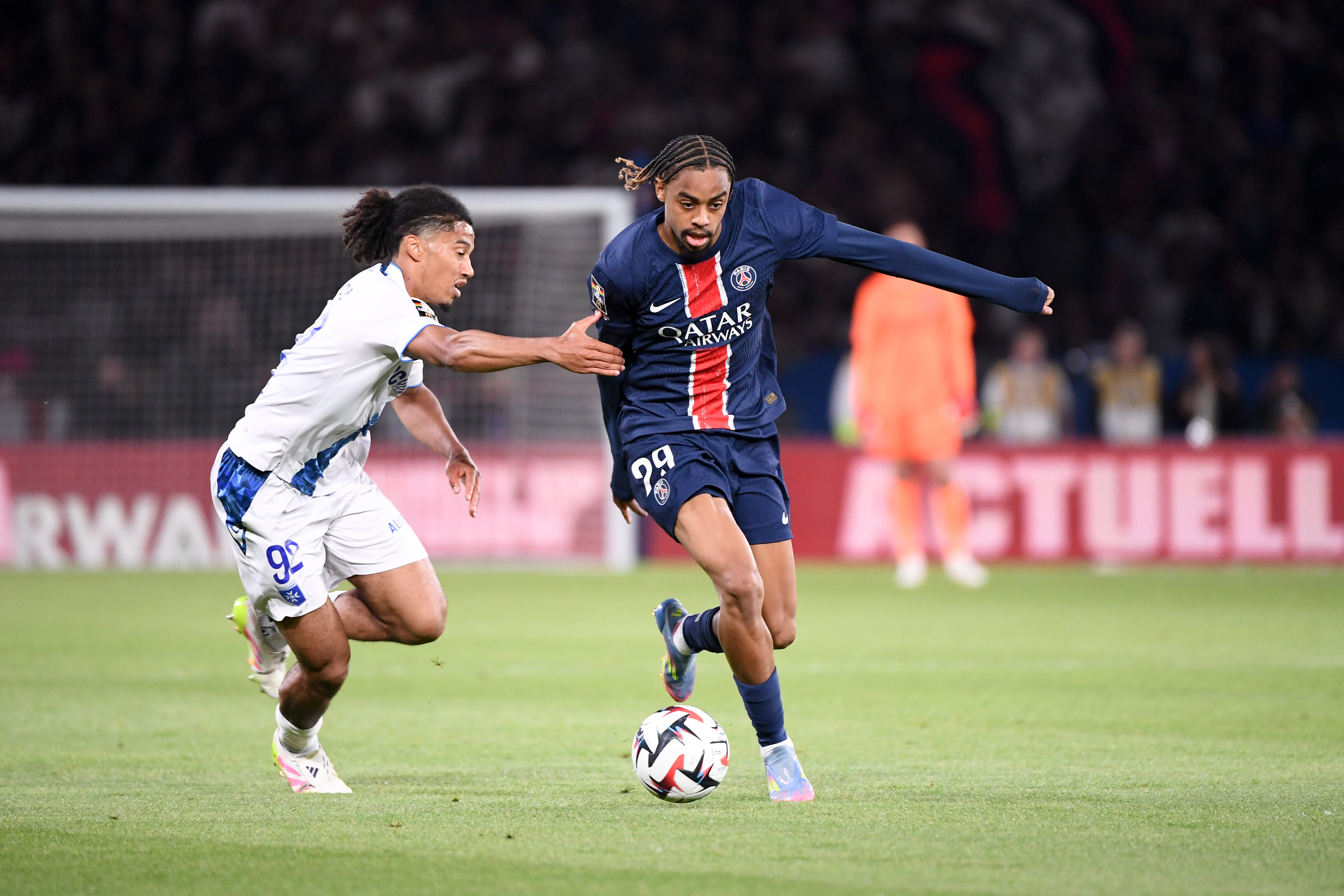 Finales, jeunesse et progression au PSG, Barcola en toute franchise