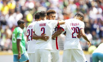 Hakimi célébration but PSG/Seattle