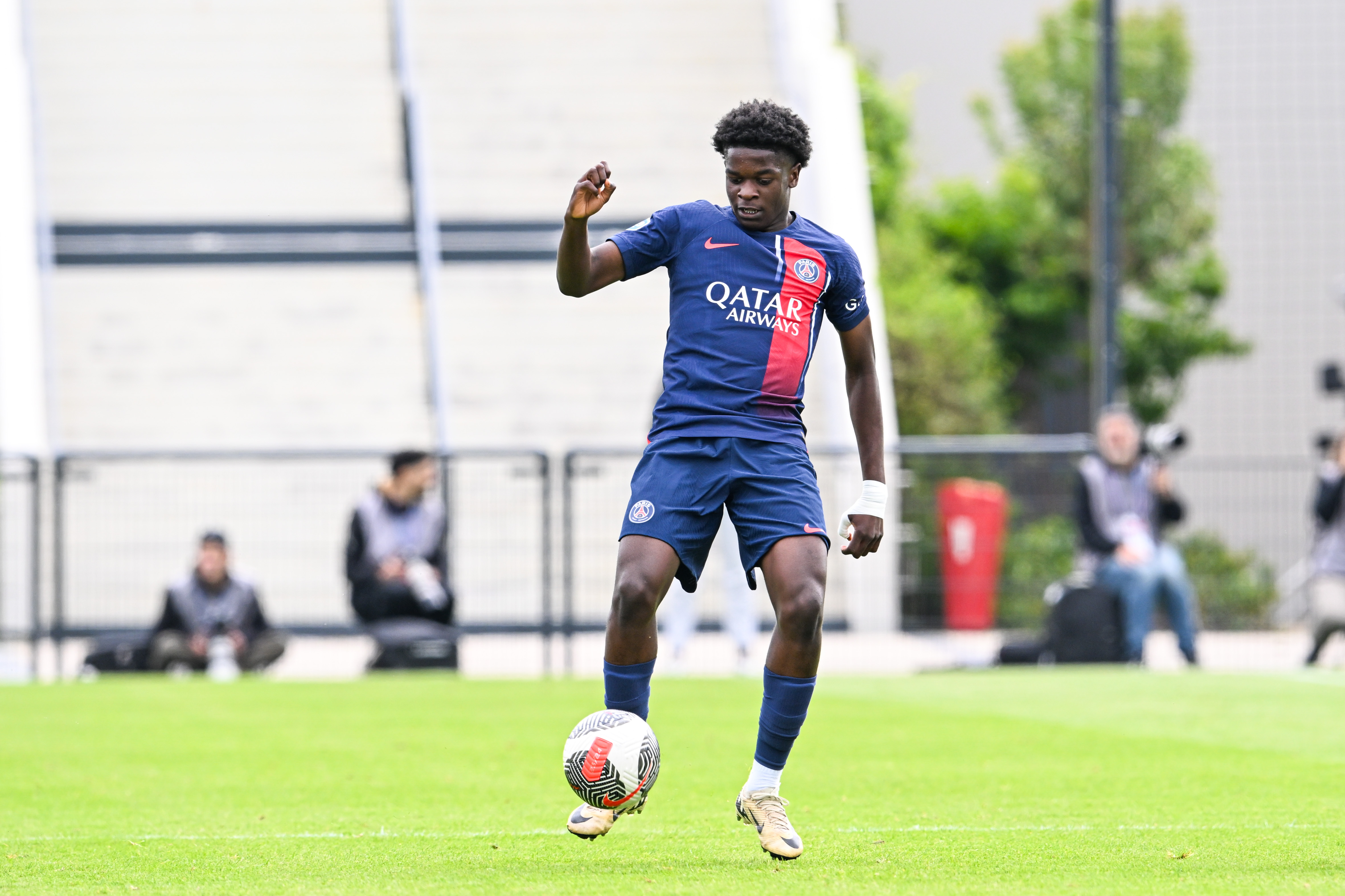 Officiel - Le PSG annonce la signature de ce jeune talent offensif !