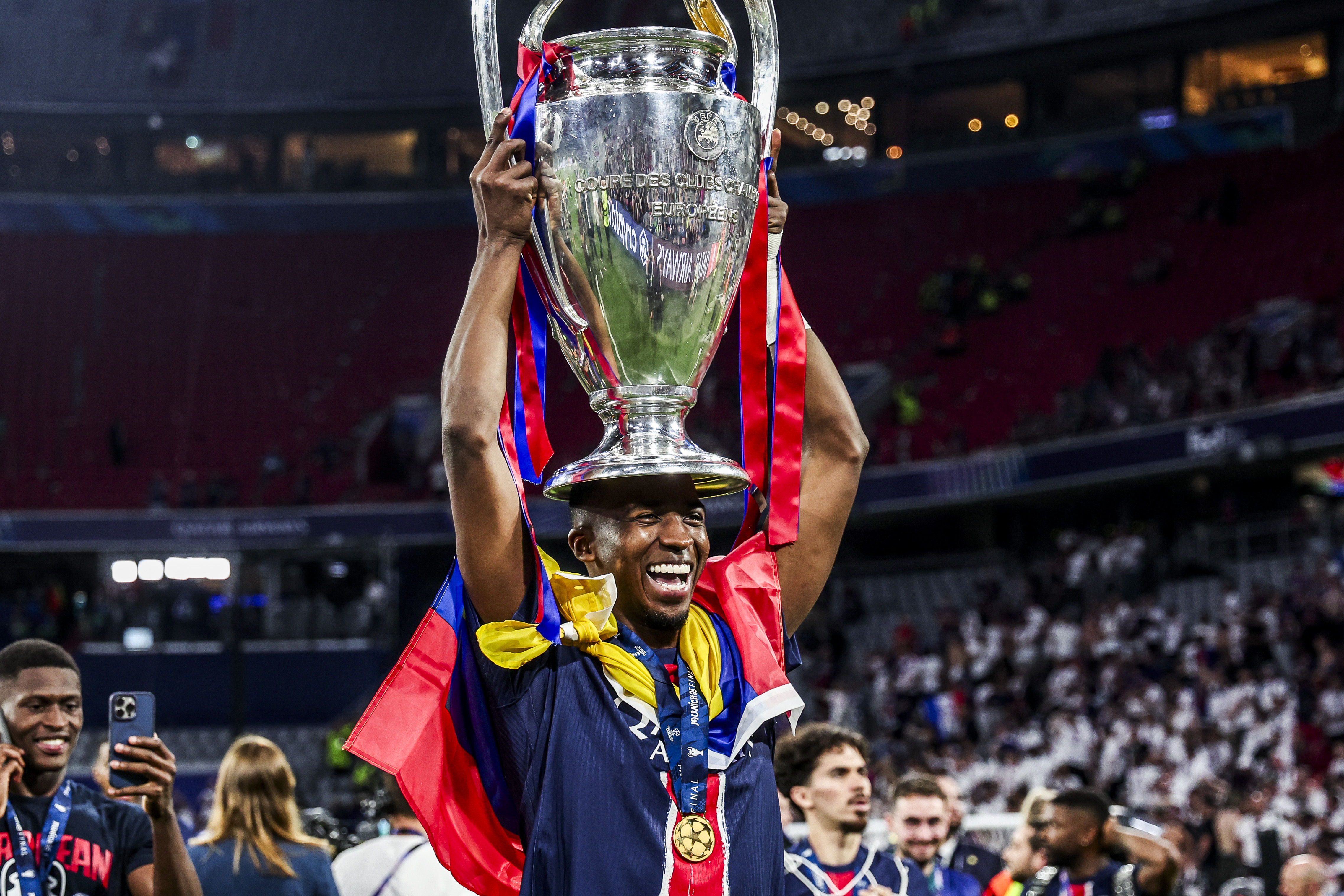 Willian Pacho marque histoire, ses mots touchants