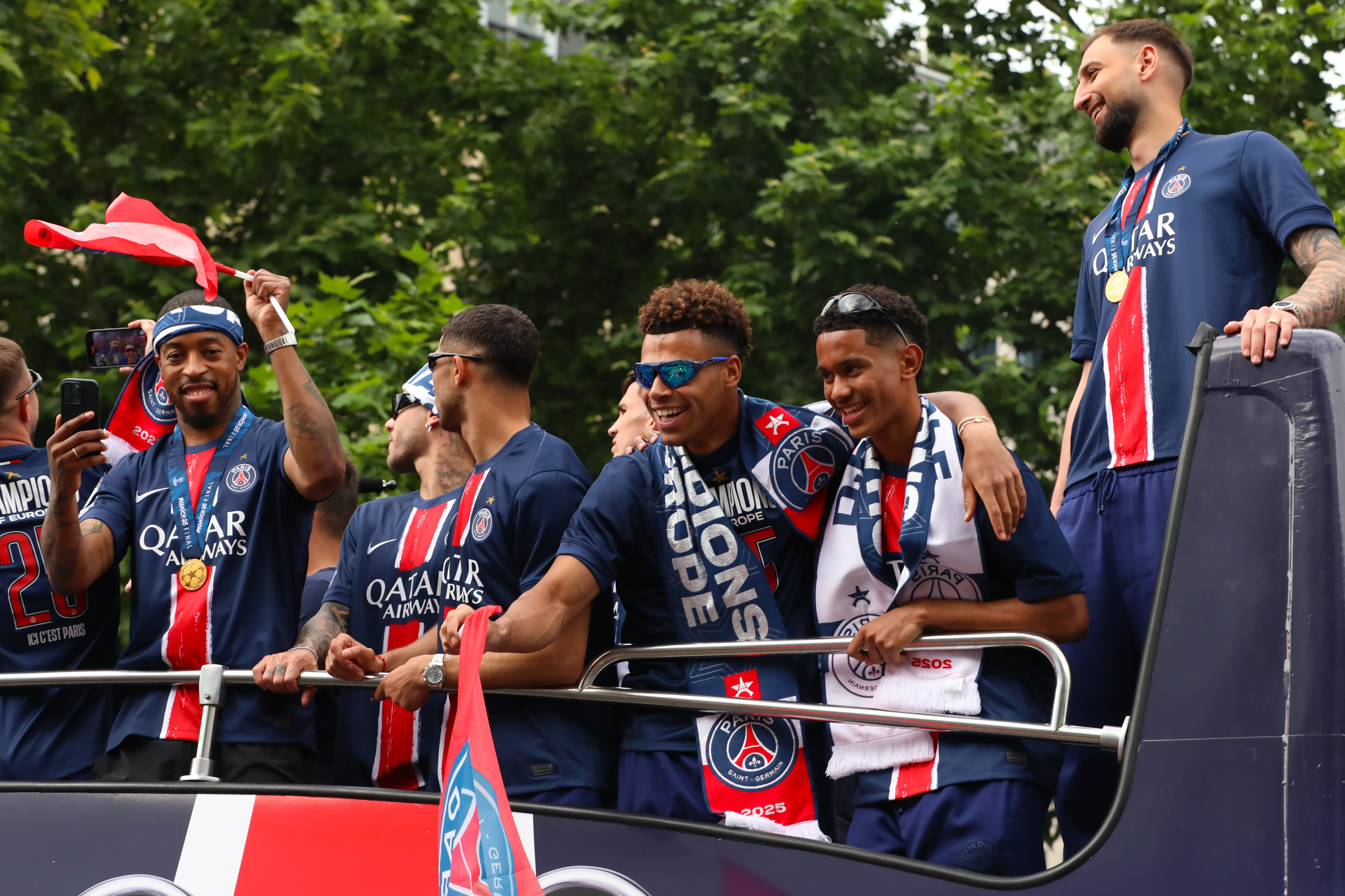 Revue de presse : L'immense fête du PSG et un Doué qui a convaincu