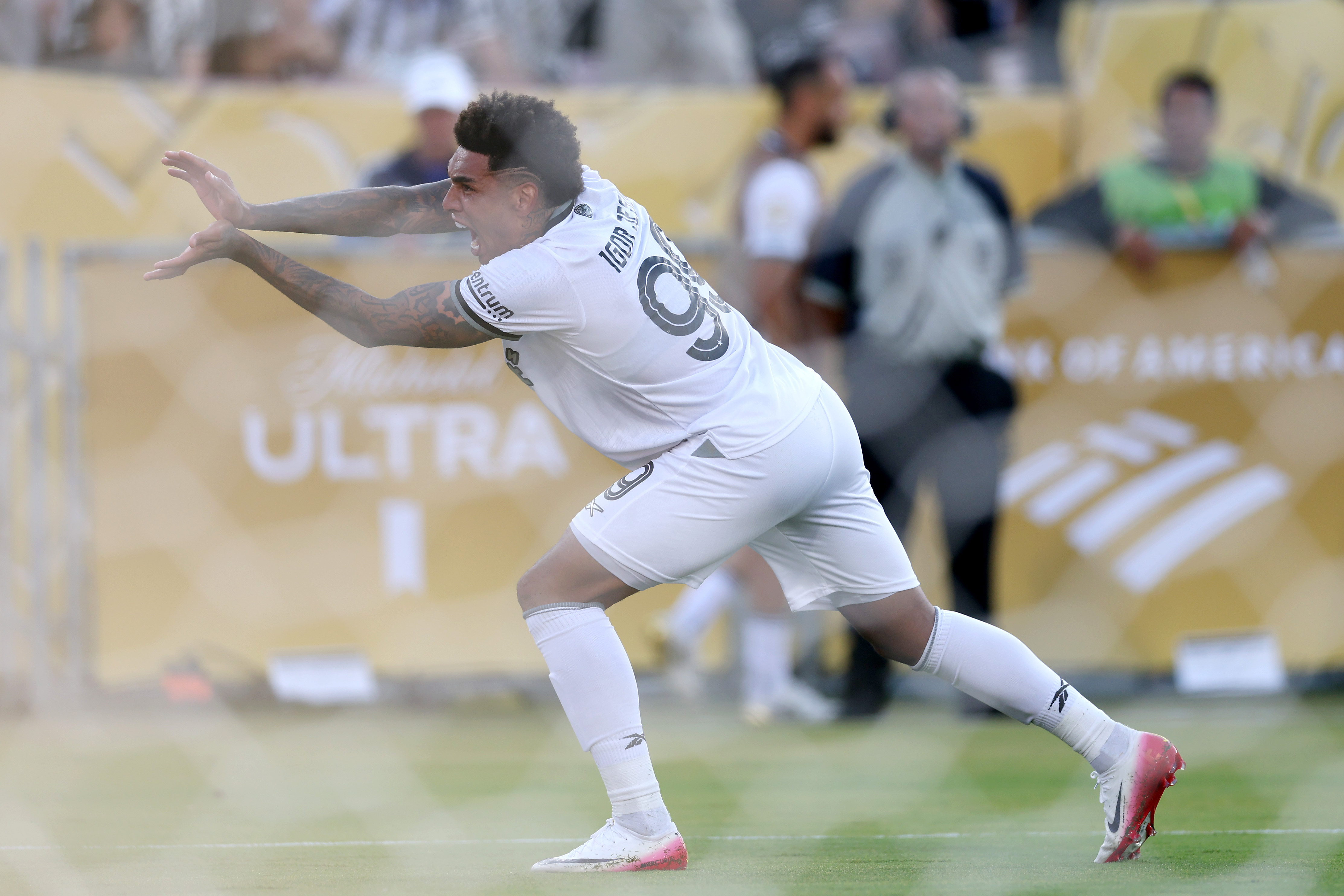 Mercato - Le PSG s'intéresse à l'un de ses bourreaux !