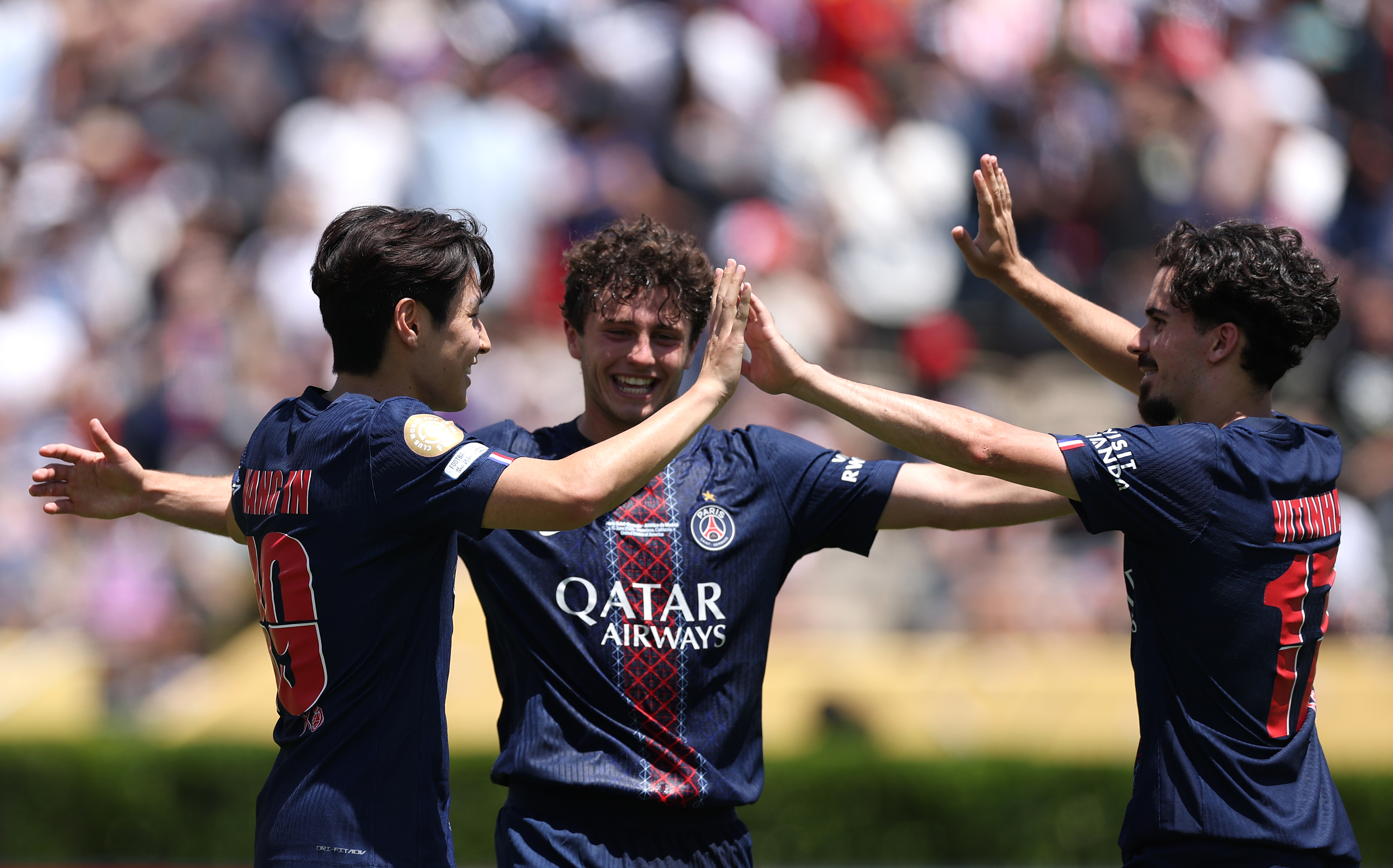 PSG/Atlético Madrid - Revivez la victoire et les buts auprès des joueurs parisiens