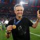 Les belles images de Luis Enrique avec des supporters du PSG