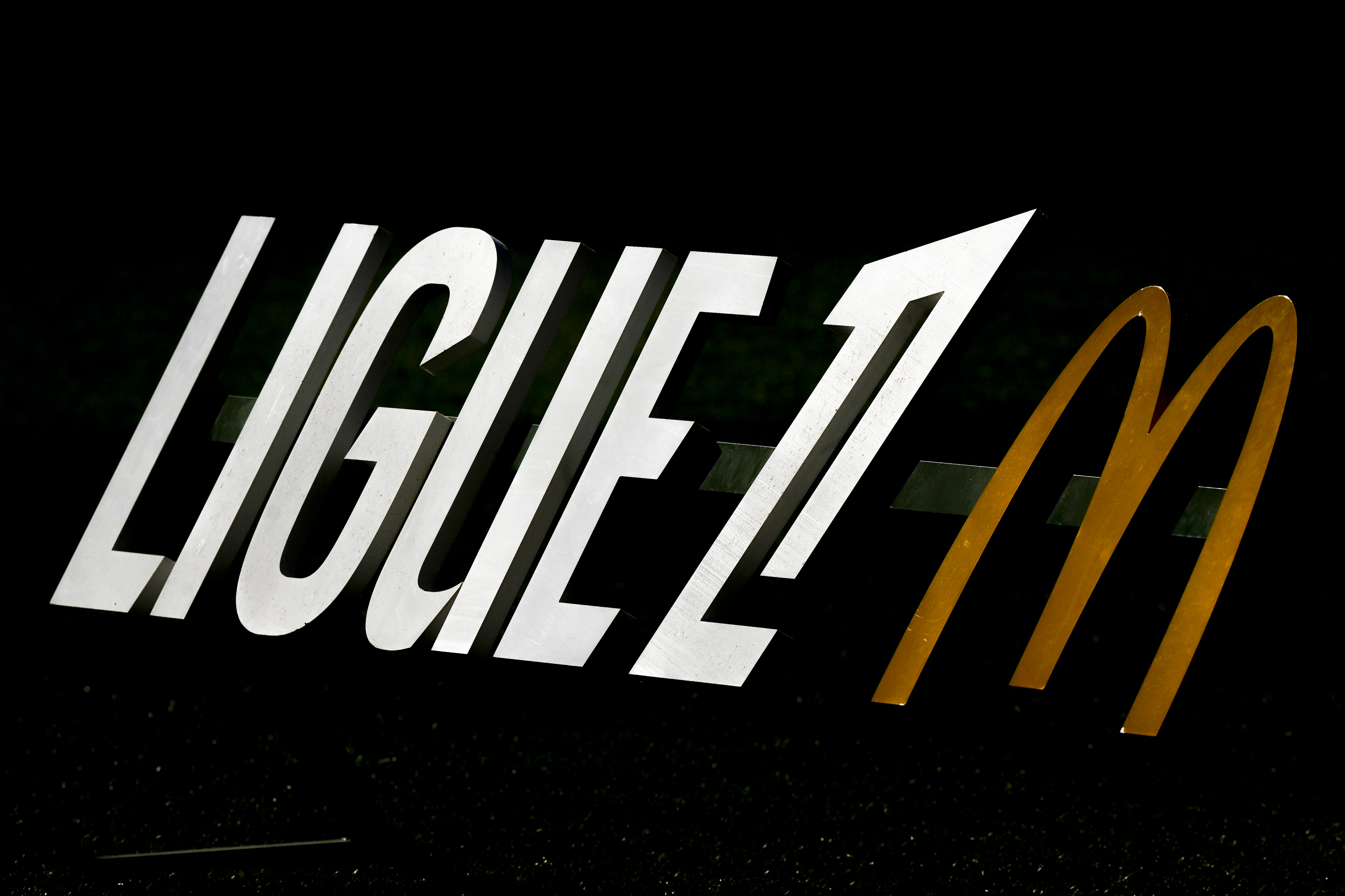 Officiel - Une règle changement pour les suspensions en Ligue 1 et Ligue 2 !