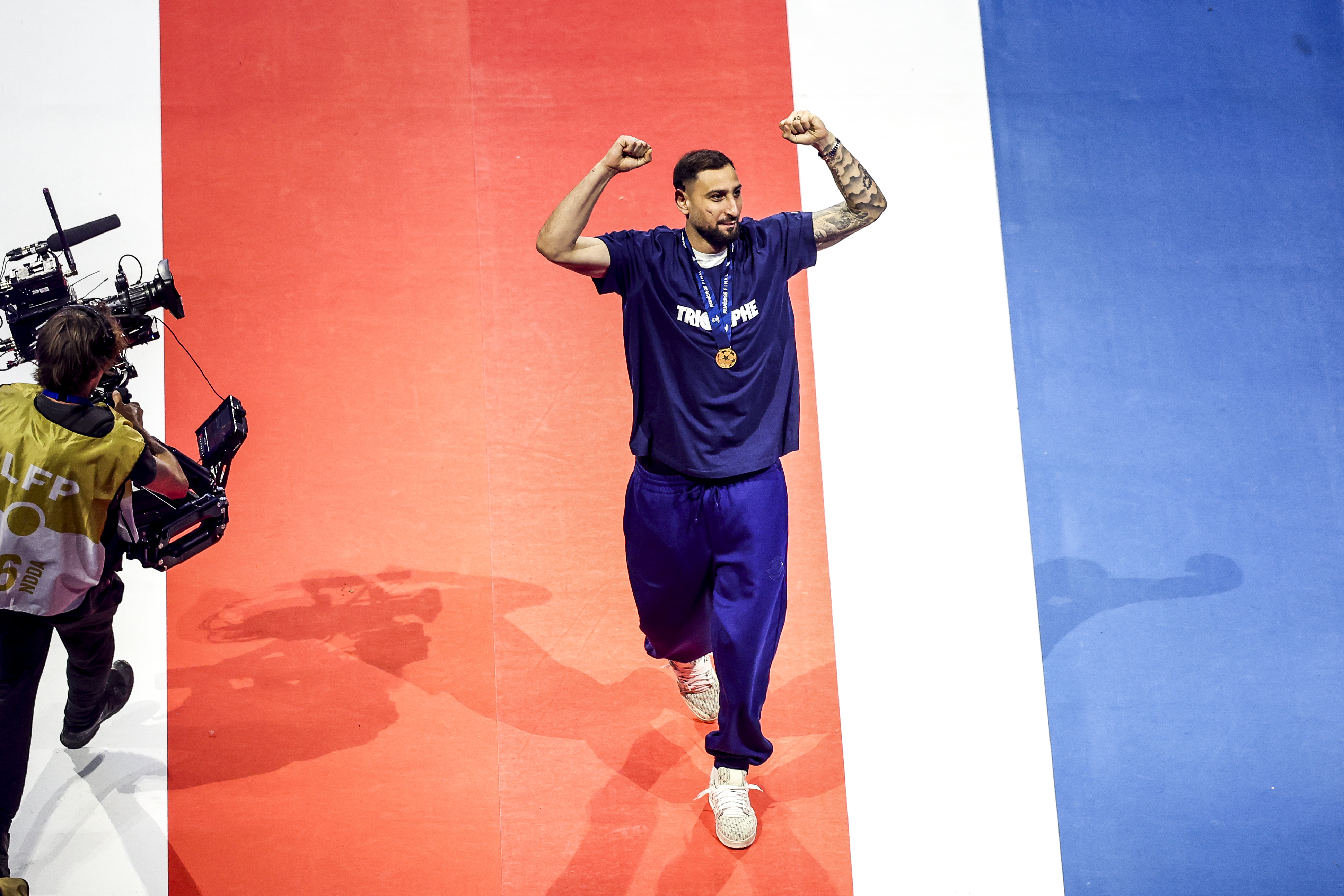 Mercato - Donnarumma s'accroche à Paris, Luis Enrique tranche avec Chevalier !