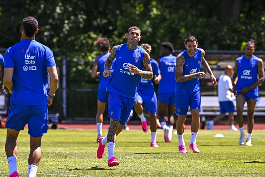 Hernandez est cash : PSG, collectif, Luis Enrique et Deschamps