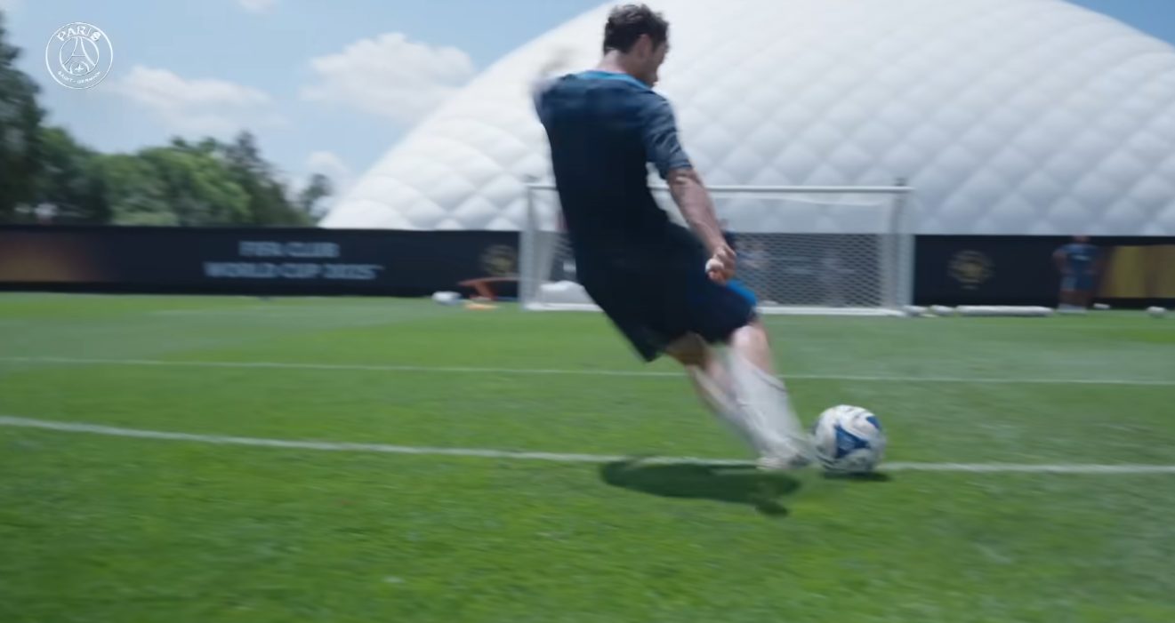 La préparation de PSG/Real Madrid en vidéo : entraînement et point presse