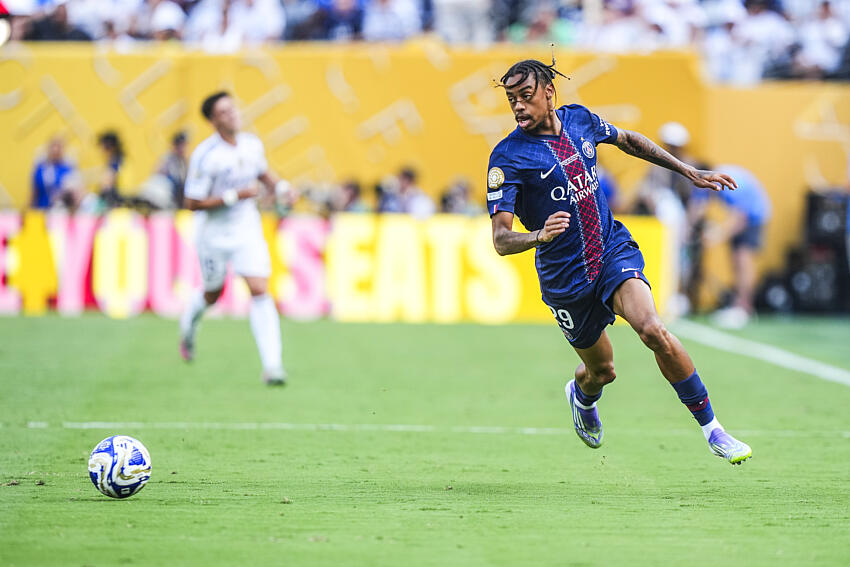 Mercato - Barcola, Liverpool prêt à jouer un mauvais tour au PSG !