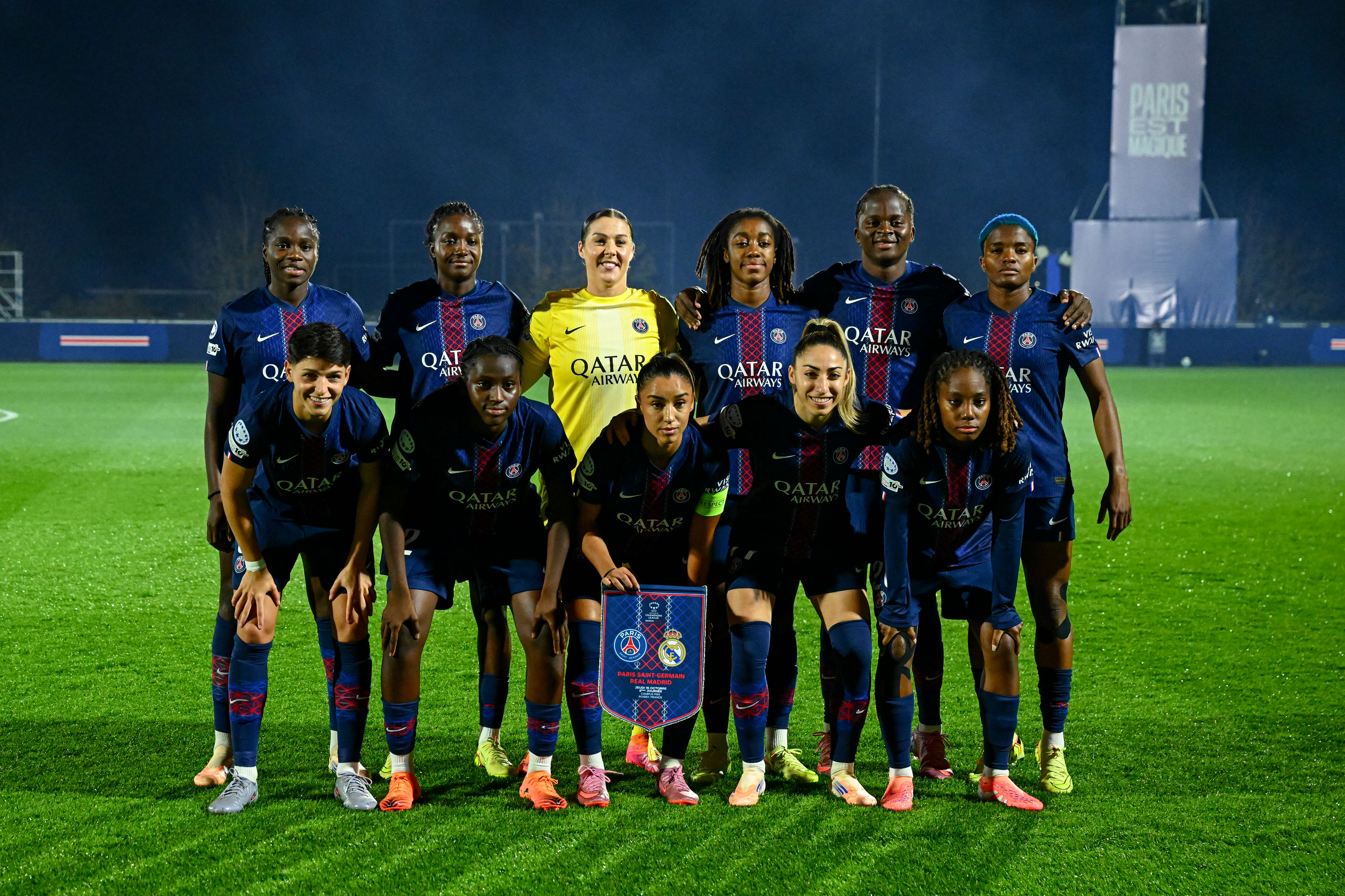 PSG/Fleury - Les équipes officielles