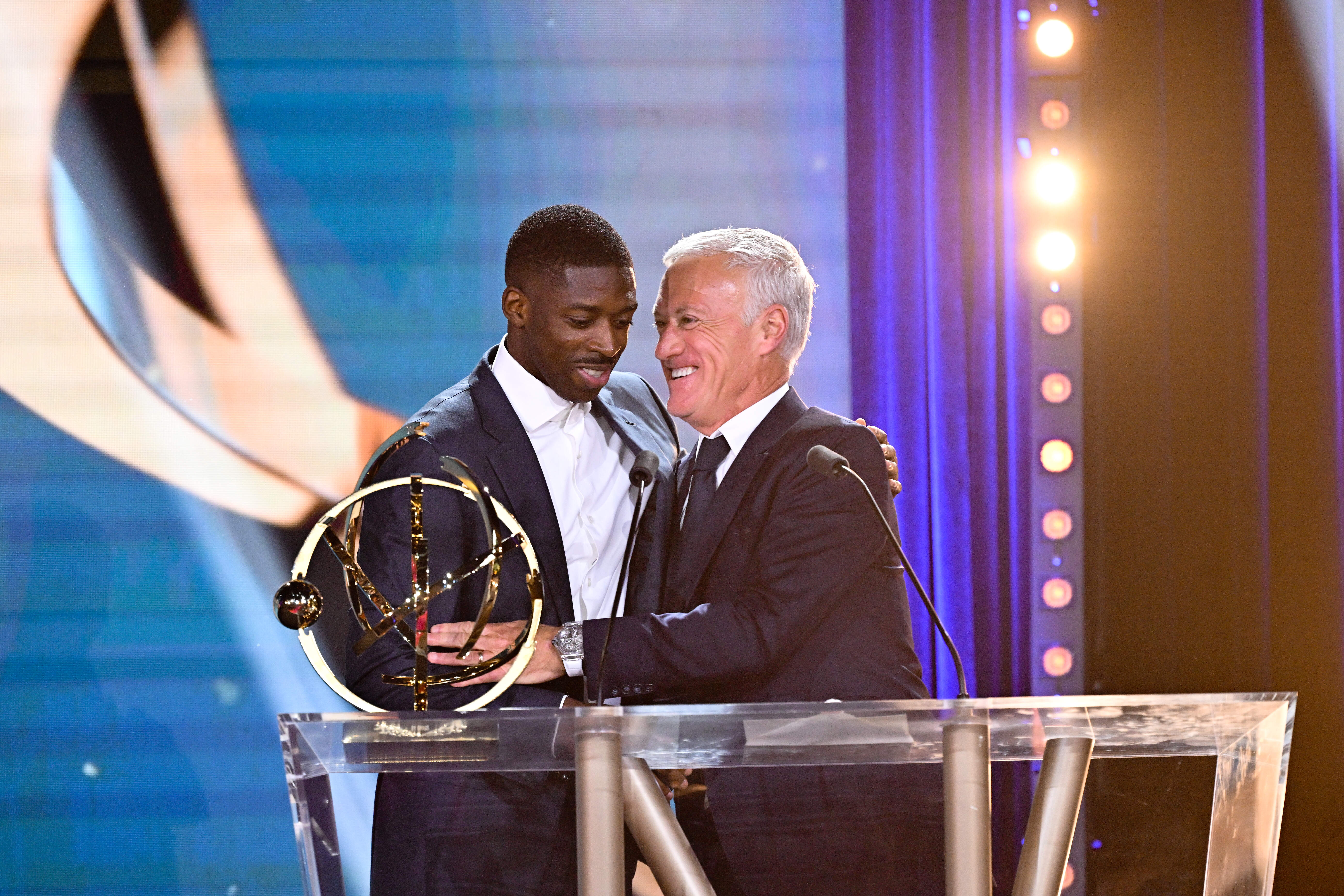 Deschamps félicite Dembélé et assure "il ne changera pas"