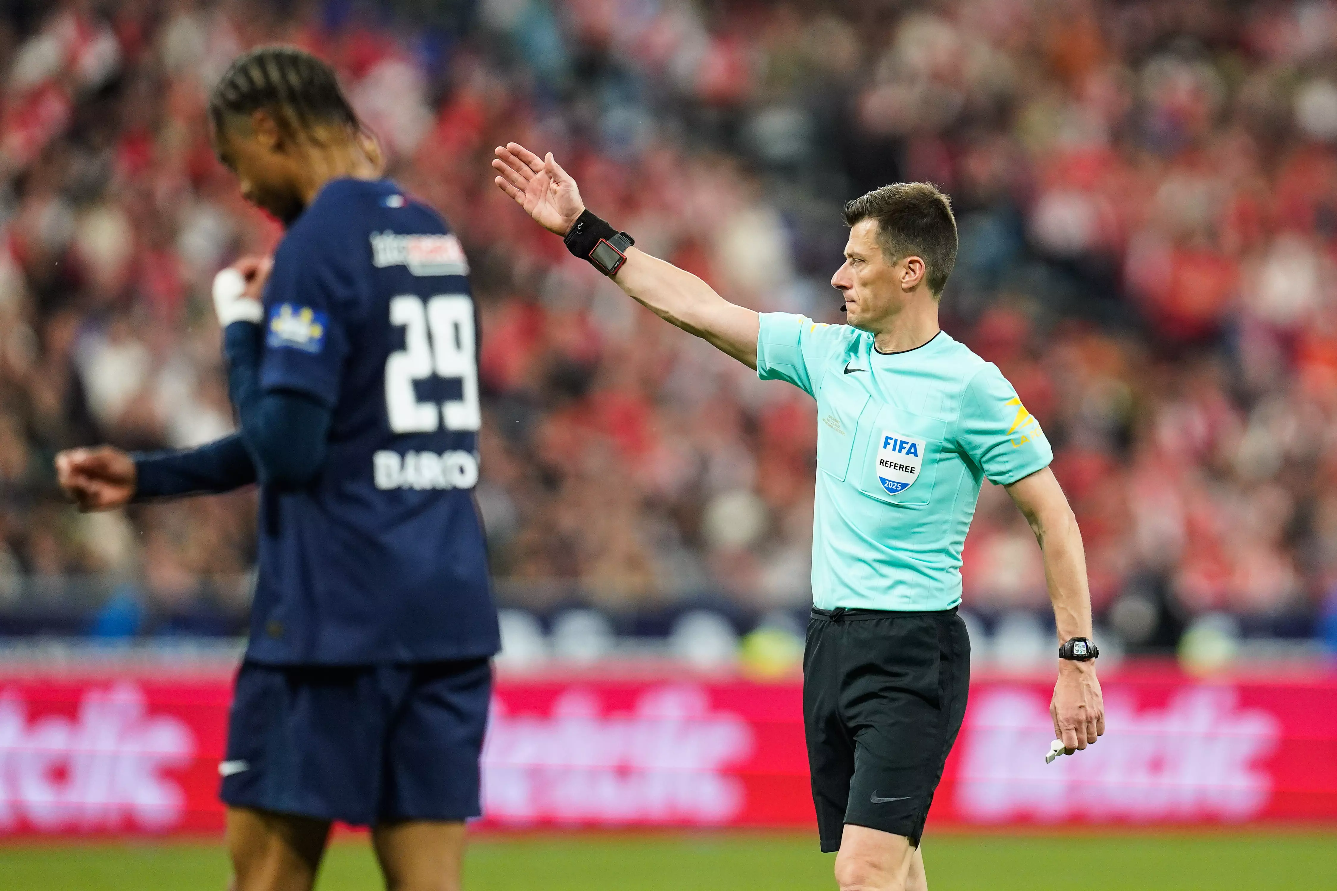 Lille/PSG - L'arbitre du match de la 7e journée désigné, ses statistiques