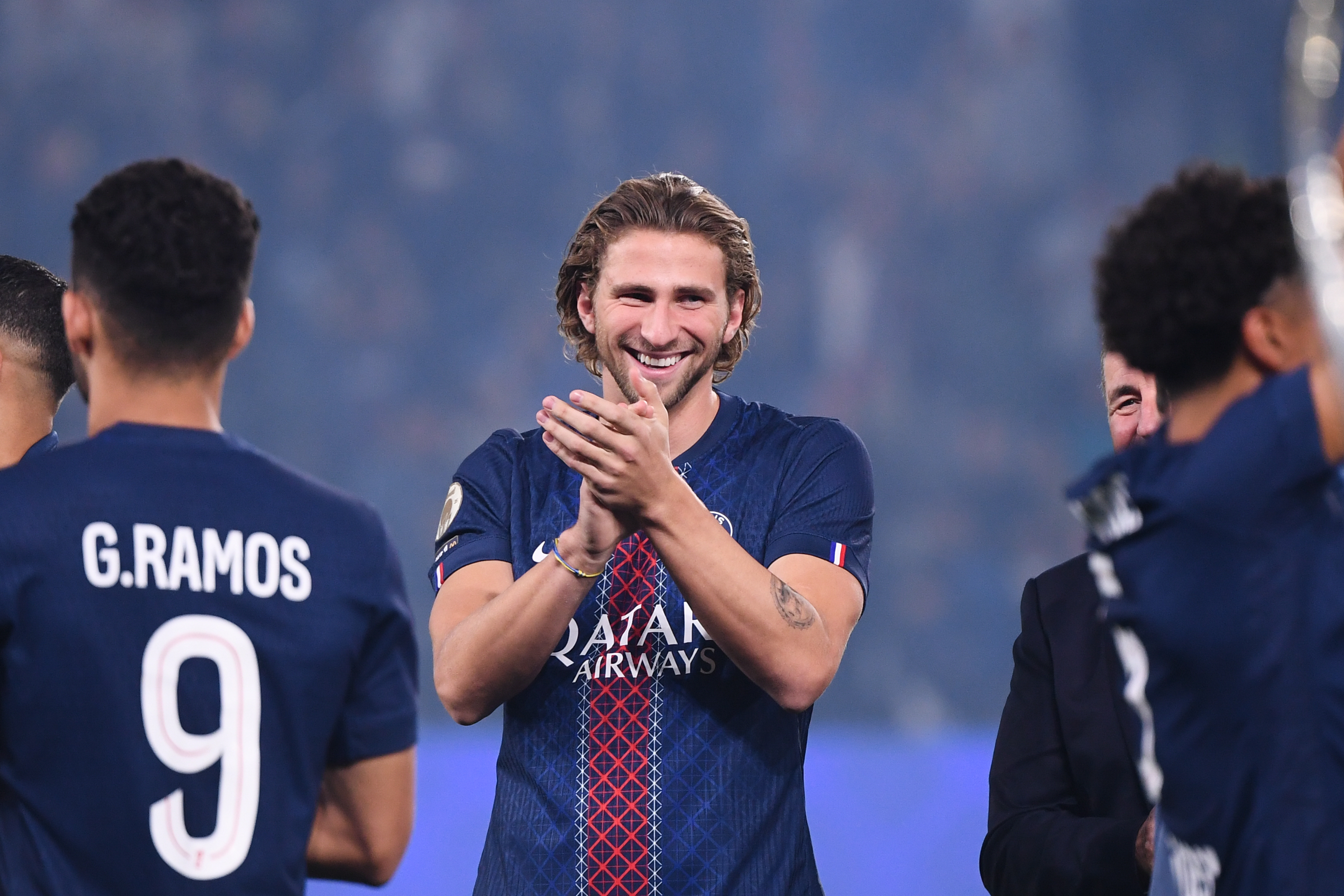 Joyeux anniversaire Ilya Zabarnyi !