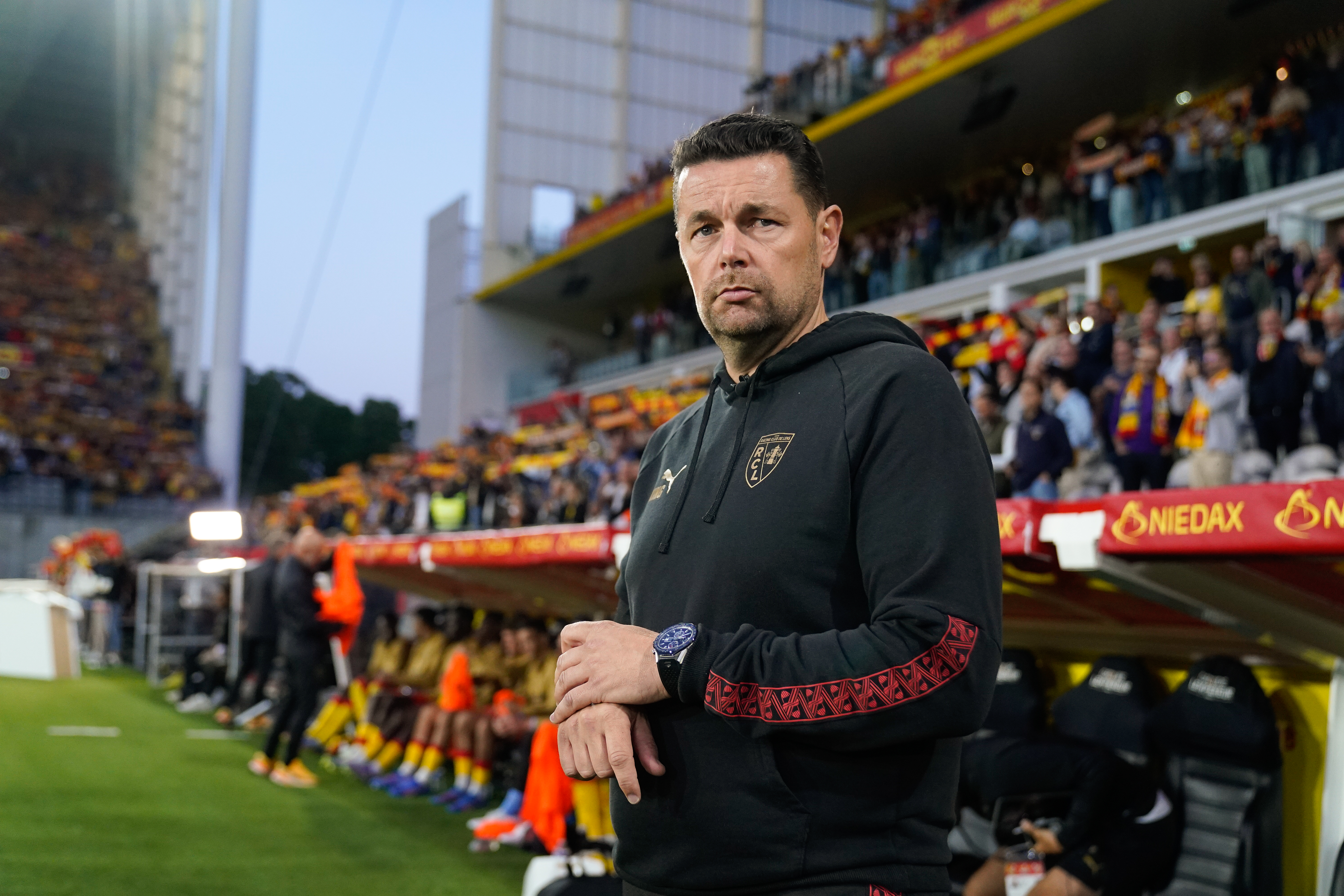PSG/Lens - Pierre Sage explique la force spéciale des Parisiens