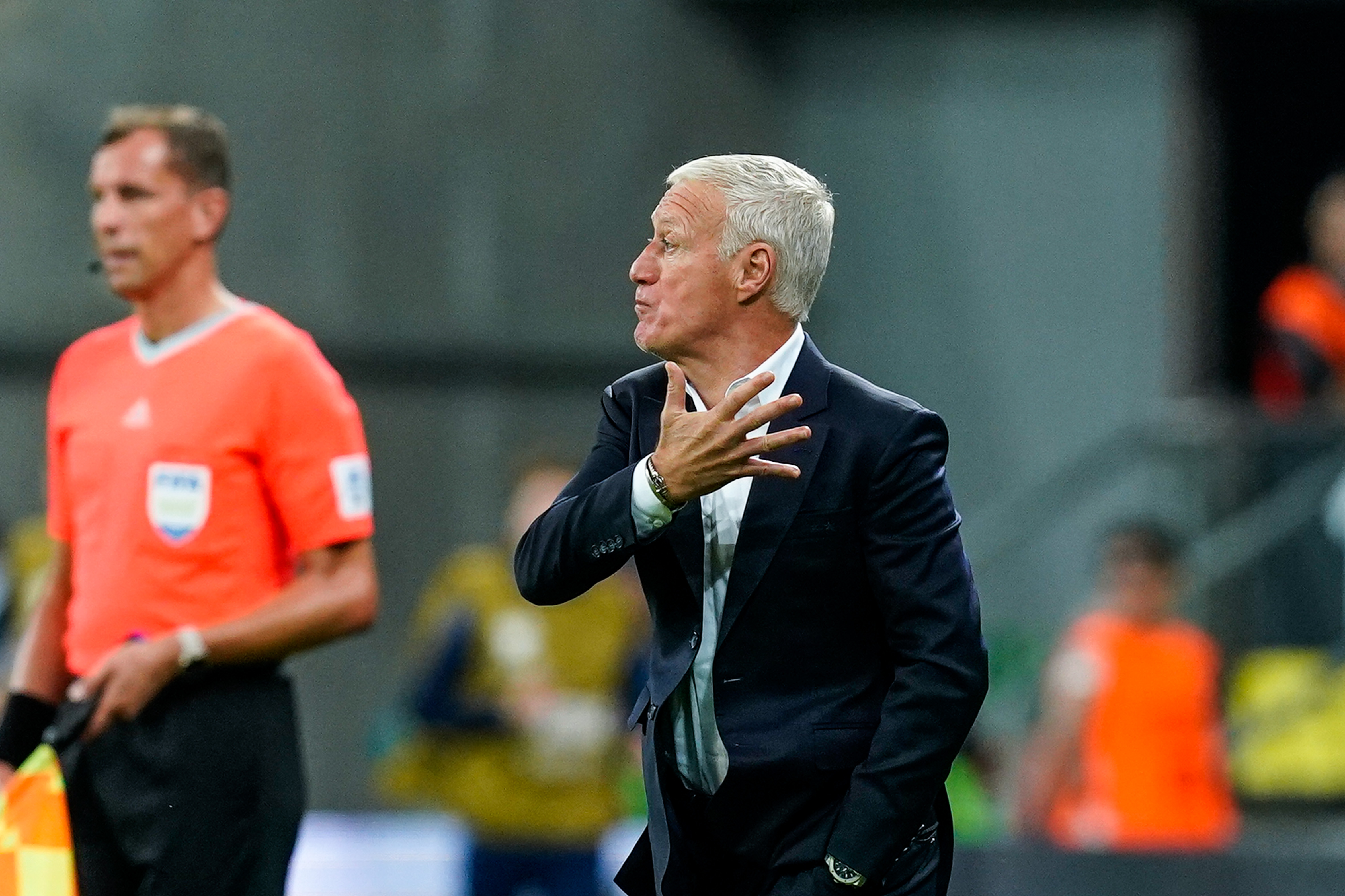 Deschamps répond aux critiques suite à la blessure de Dembélé
