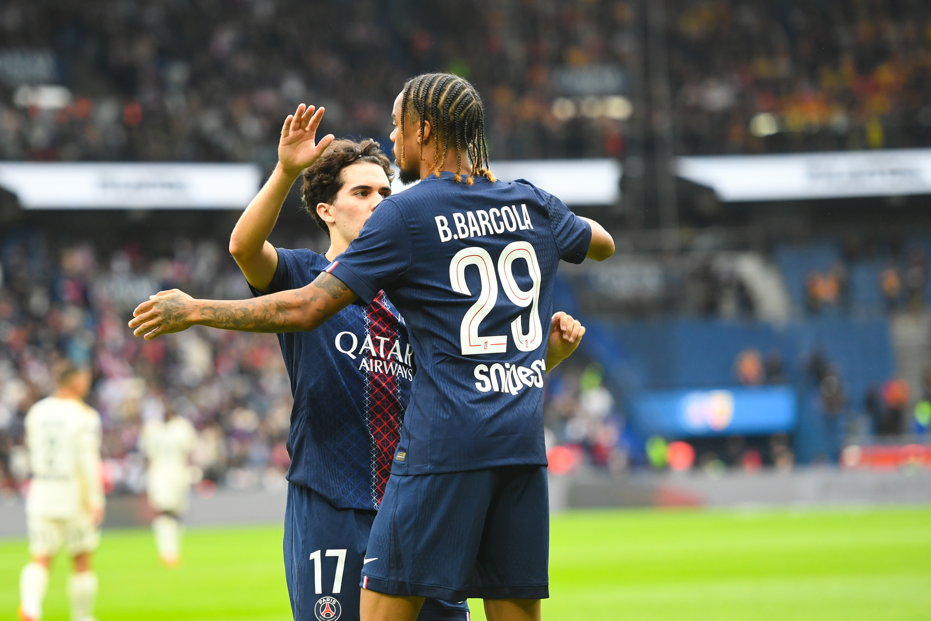 PSG/Lens - Les notes des Parisiens : Barcola et Vitinha en maîtres