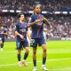 Résumé vidéo PSG/Lens (2-0), doublé de Barcola et vague de blessures