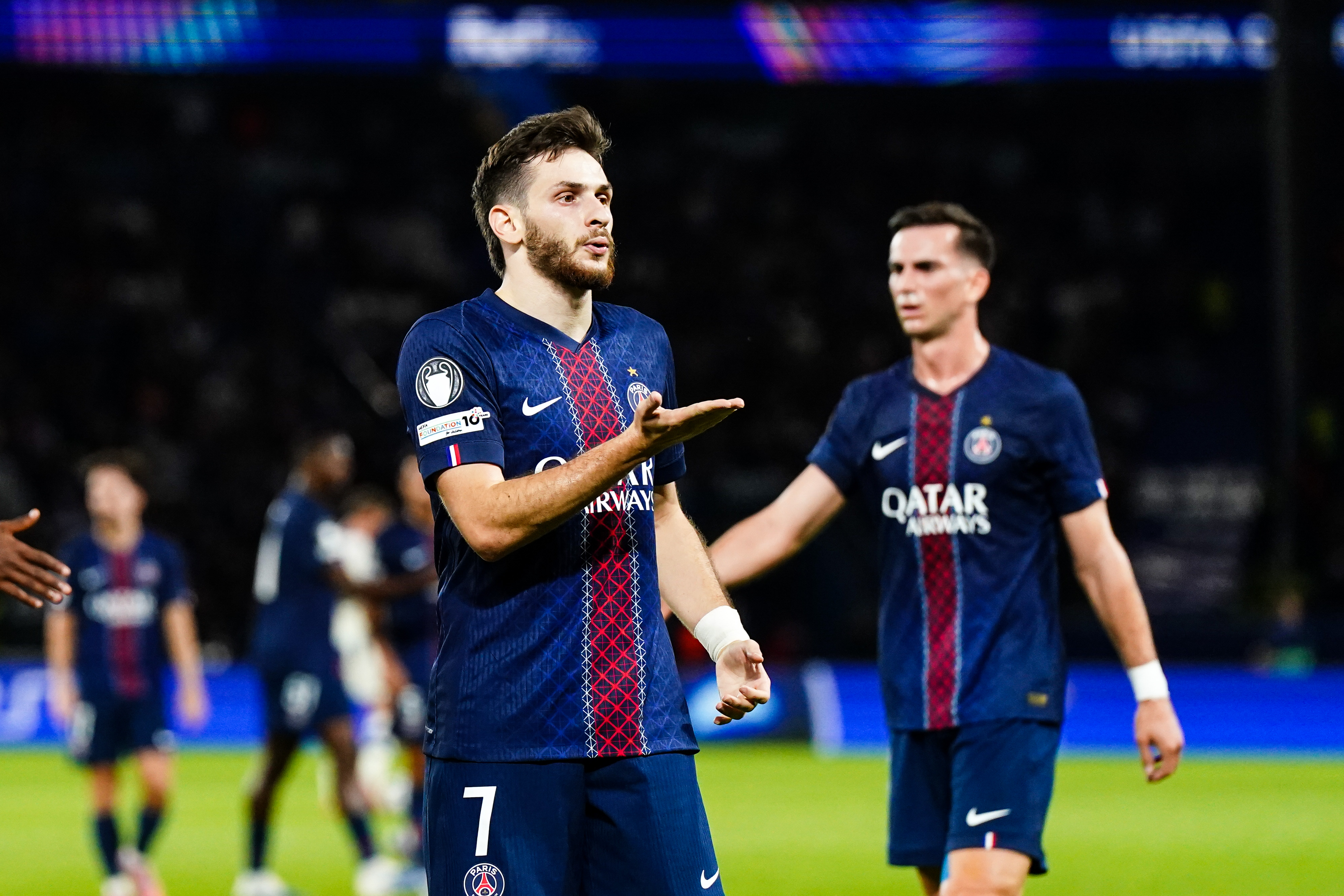 Résumé vidéo PSG/Atalanta (3-0), Kvaratskhelia et Paris déroulent